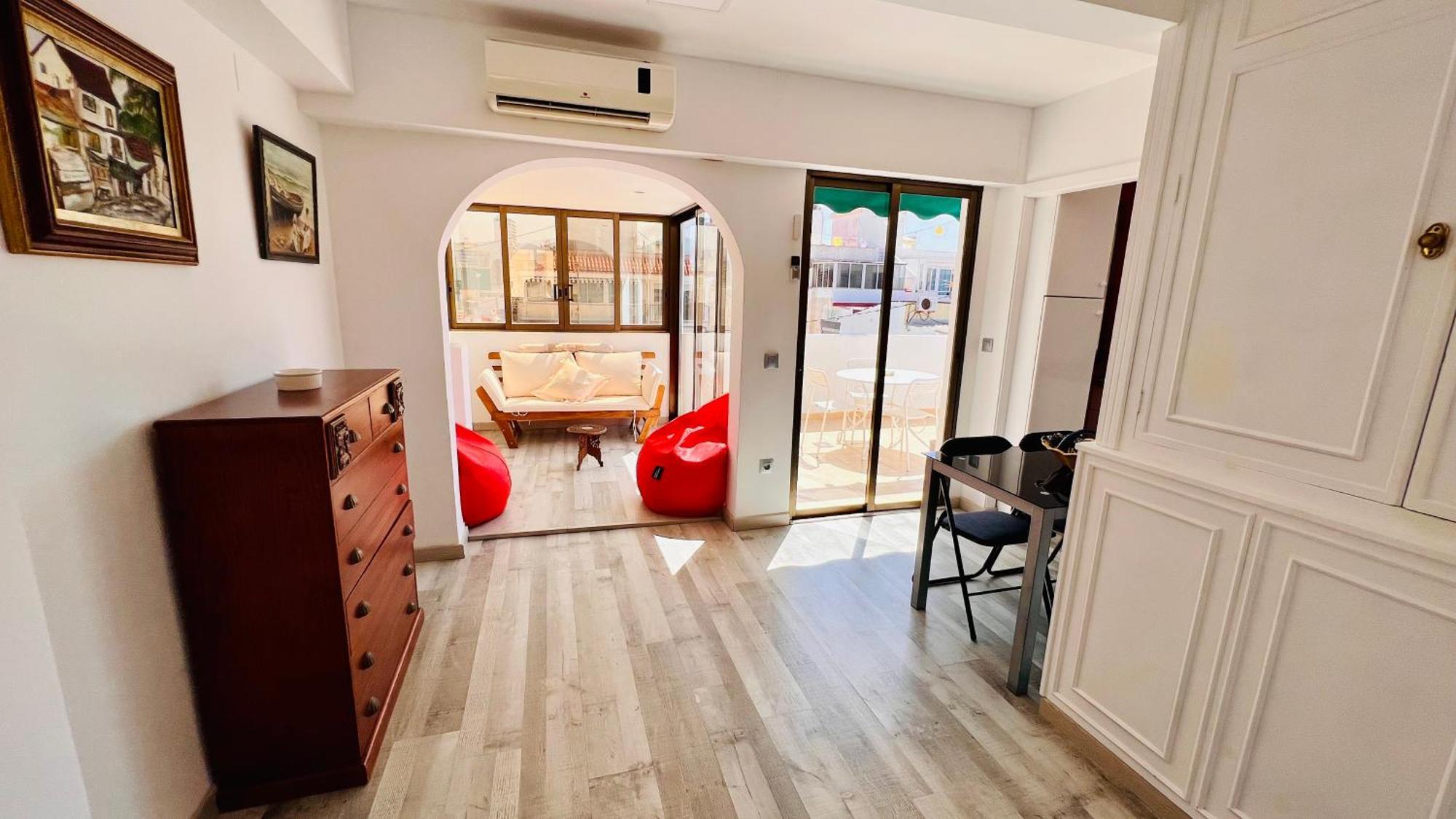 Atico Con Vistas En El Casco Antiguo De Appartamento Benidorm